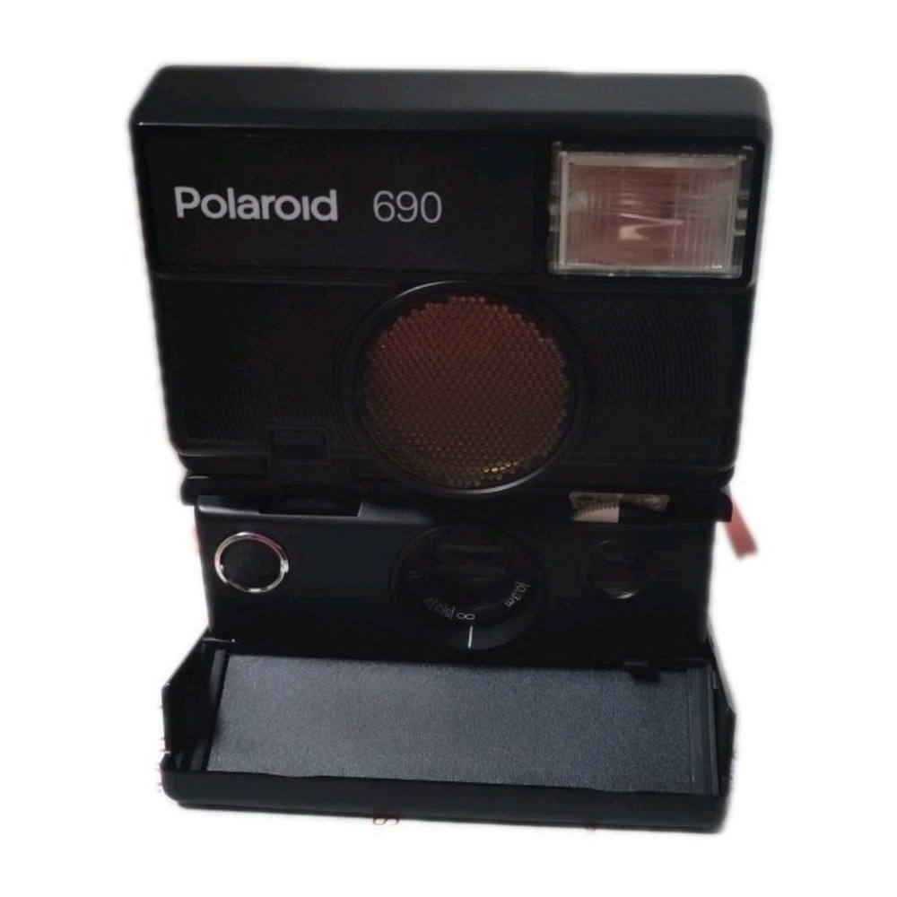Polaroid 690 SLR Instant Film Camera - Legendary Pro-Series Land Camera Untested